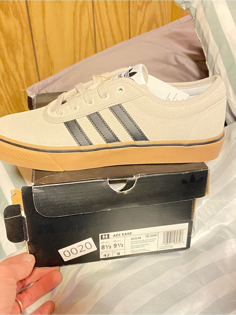 adidas Men’s Low-Top Sneakers in Beige with Black Stripes and Gum Sole